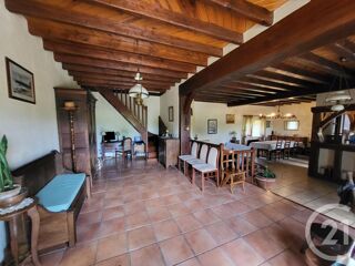  Maison  vendre 3 pices 220 m