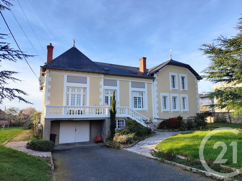 vente Maison - 10 pice(s) - 376 m La Charit-sur-Loire (58400)
