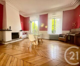  Maison  vendre 9 pices 246 m