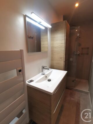  Maison  louer 4 pices 97 m