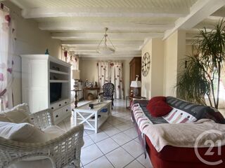 Maison  vendre 8 pices 251 m