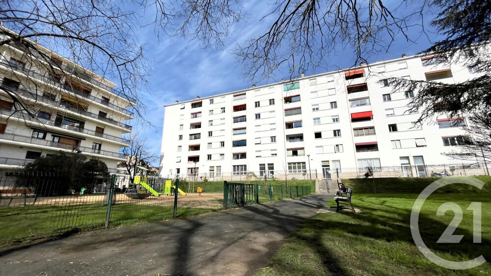 location Appartement - 6 pice(s) - 126 m Prigueux (24000)