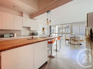  Appartement  louer 4 pices 164 m