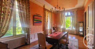  Maison  vendre 9 pices 344 m