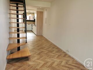  Maison  louer 4 pices 97 m