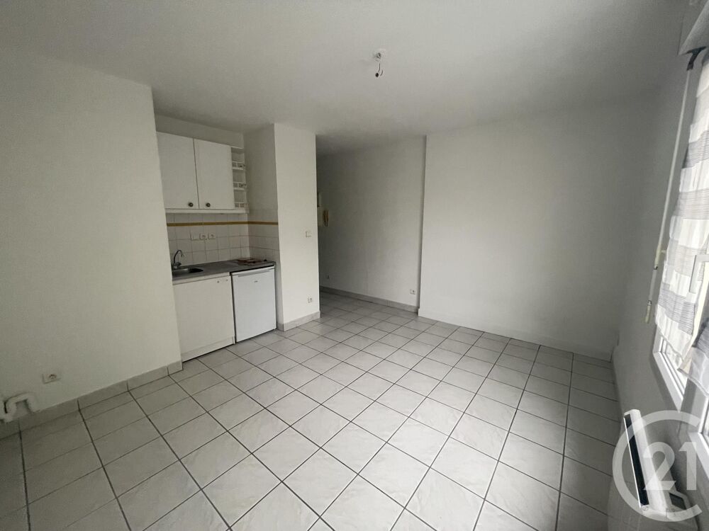 location Appartement - 1 pice(s) - 21 m Besanon (25000)