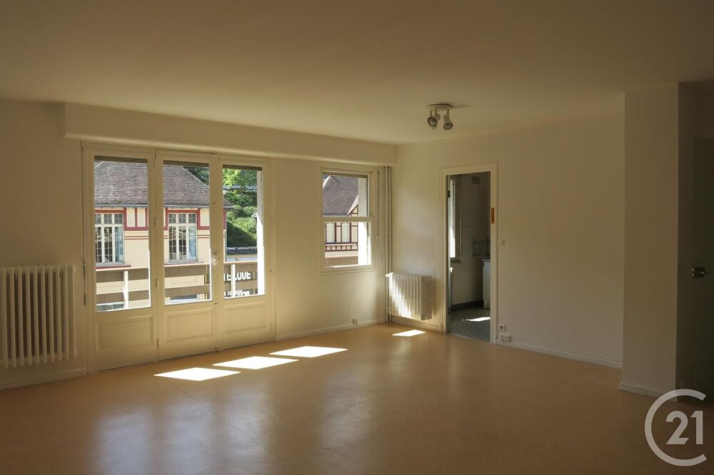 location Appartement - 1 pice(s) - 50 m Montluon (03100)