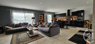  Maison  vendre 4 pices 176 m