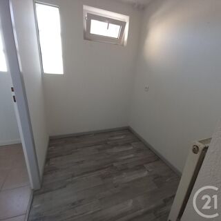  Maison  vendre 2 pices 124 m