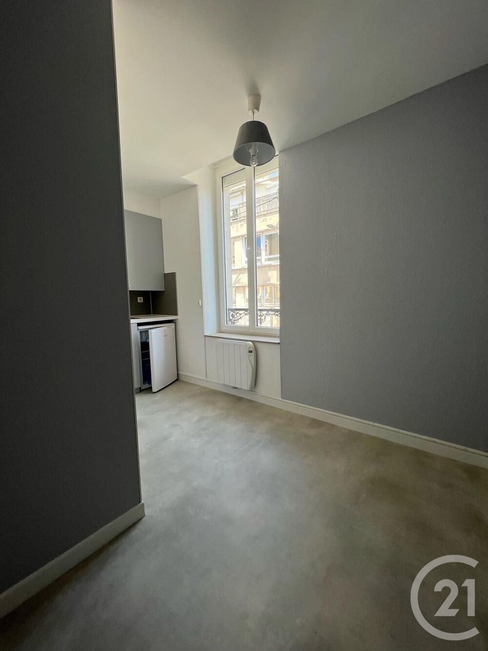 location Appartement - 1 pice(s) - 30 m Montluon (03100)