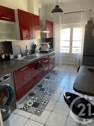  Appartement  louer 3 pices 83 m