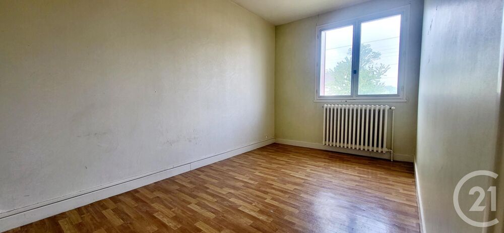 vente Maison - 5 pice(s) - 140 m Prmilhat (03410)