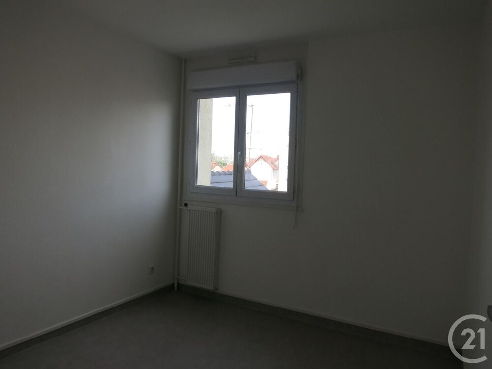 location Appartement - 3 pice(s) - 67 m Montluon (03100)