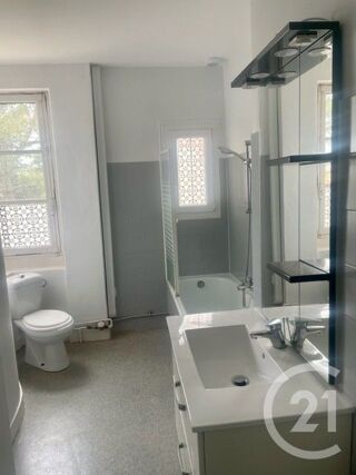  Appartement  louer 3 pices 60 m