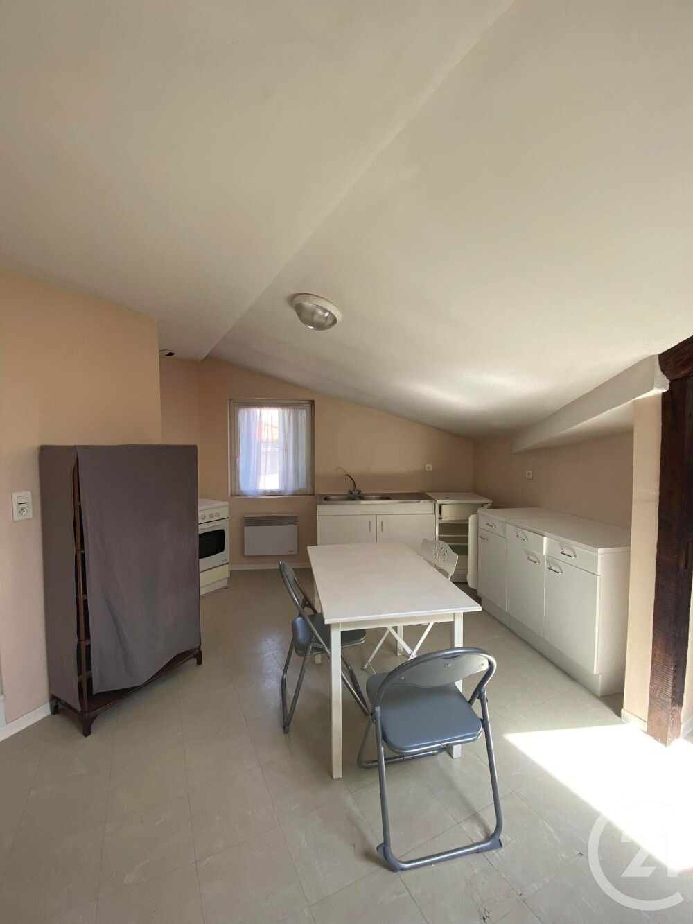 location Appartement - 1 pice(s) - 20 m Castres (81100)