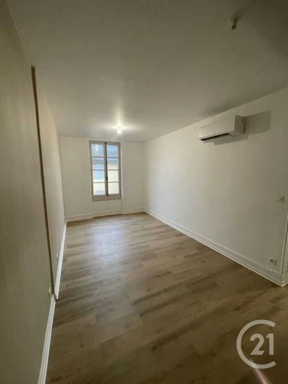 location Appartement - 1 pice(s) - 27 m Montauban (82000)