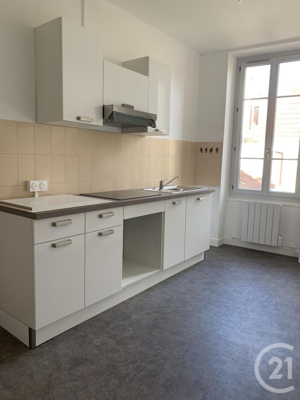 location Appartement - 2 pice(s) - 56 m Montluon (03100)