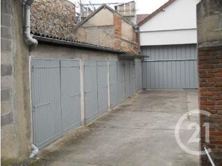  Parking / Garage  louer 12 m