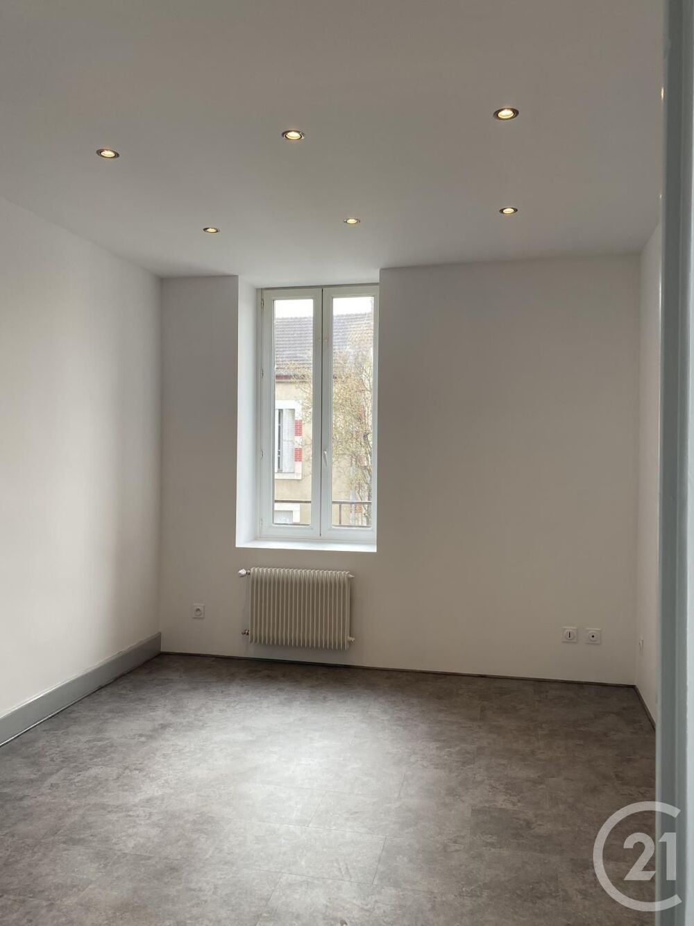 location Appartement - 2 pièce(s) - 34 m² Montluçon (03100)