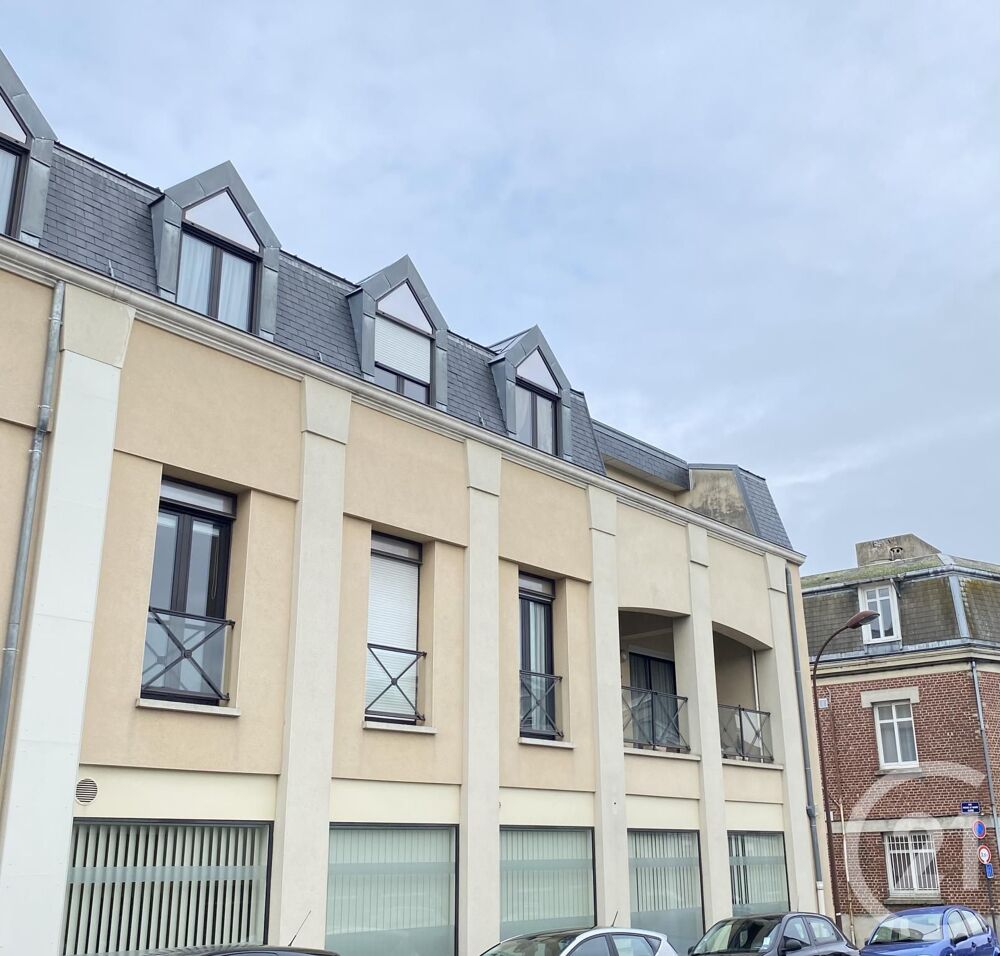 vente Appartement - 5 pice(s) - 110 m Saint-Quentin (02100)