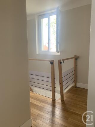  Maison  louer 4 pices 122 m