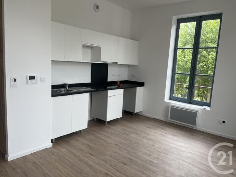 Location Appartement 590 Sommires (30250)