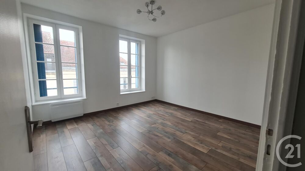 location Appartement - 2 pice(s) - 50 m Montluon (03100)