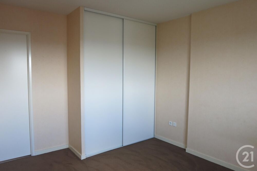 location Appartement - 2 pièce(s) - 45 m² Montluçon (03100)