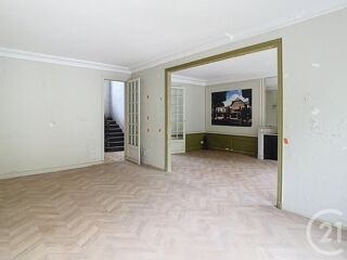  Maison  vendre 6 pices 195 m