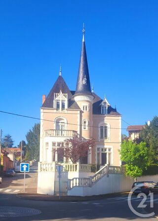  Maison  vendre 9 pices 344 m