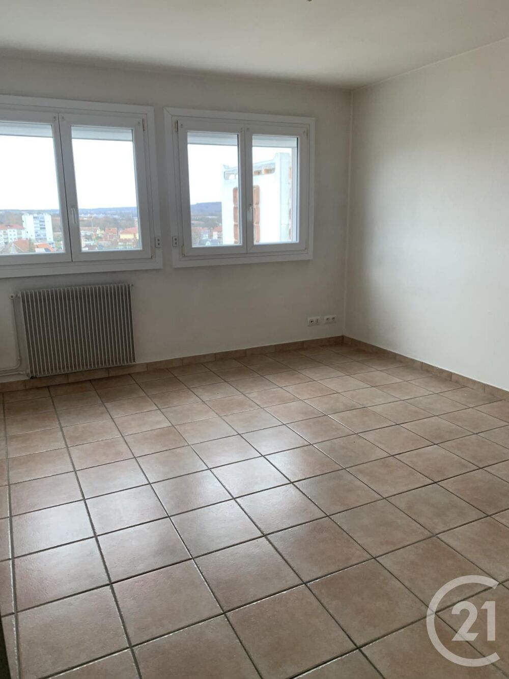 location Appartement - 3 pièce(s) - 59 m² Sochaux (25600)