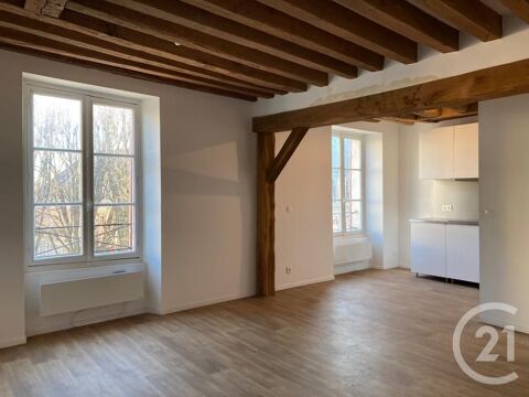 Location Appartement 850 Fontainebleau (77300)
