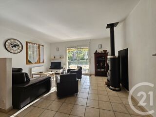  Maison  vendre 7 pices 180 m