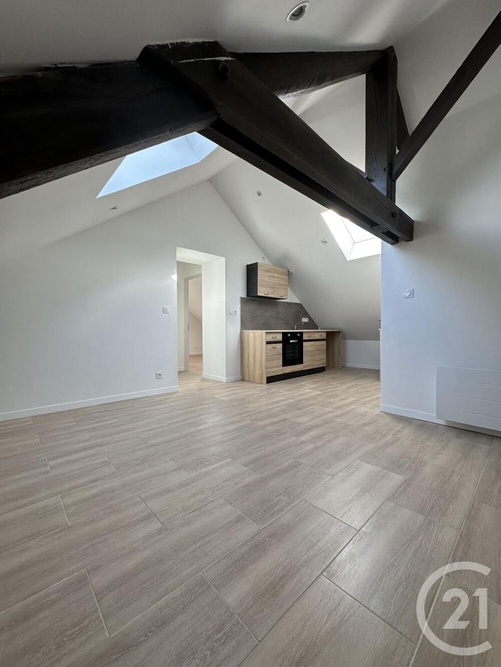 location Appartement - 3 pice(s) - 32 m Montluon (03100)