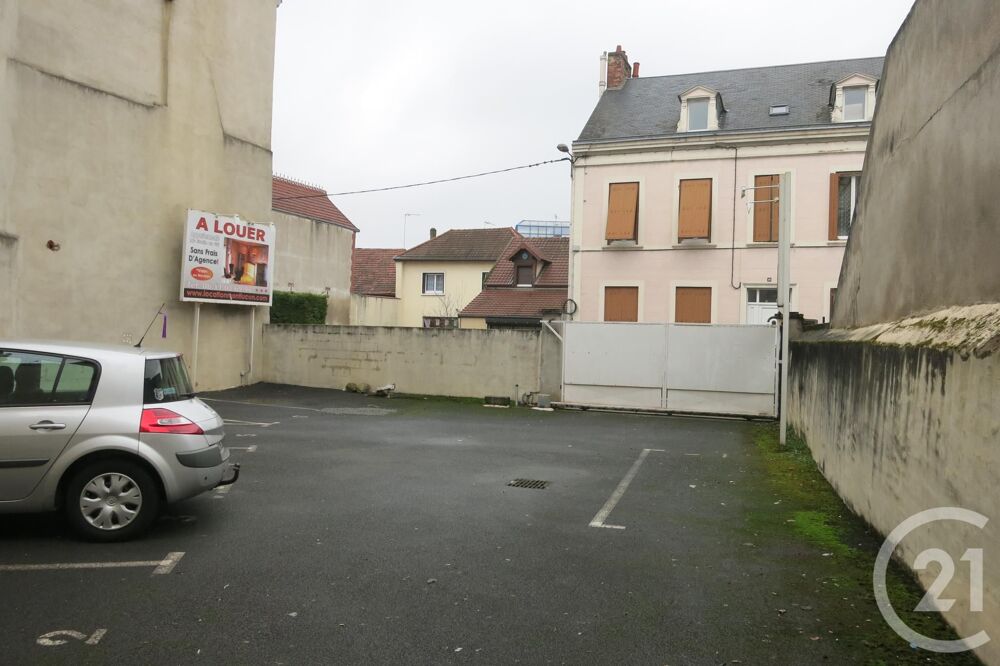 location Parking / Garage - 1 m Montluon (03100)