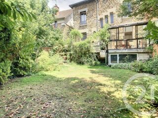  Maison  vendre 9 pices 235 m