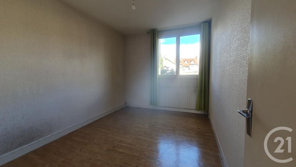 vente Appartement - 4 pice(s) - 76 m Montluon (03100)
