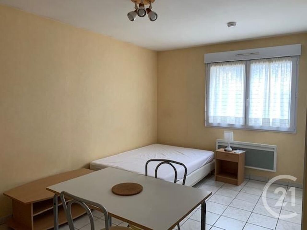location Appartement - 1 pièce(s) - 22 m² Montluçon (03100)