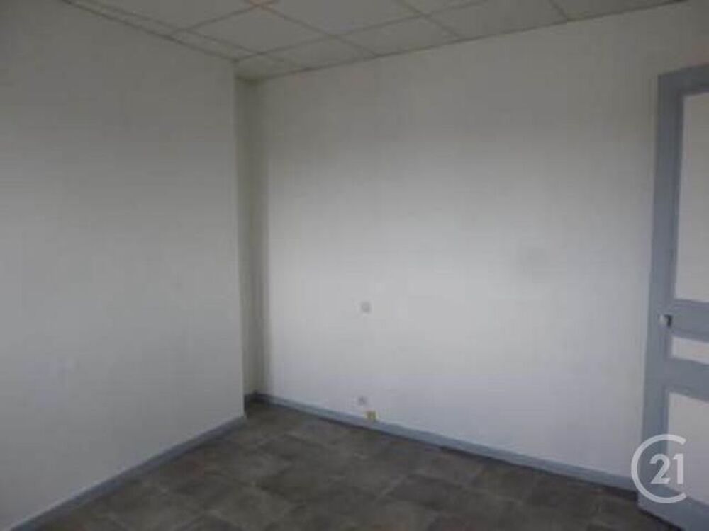 location Appartement - 2 pice(s) - 40 m Pronne (80200)