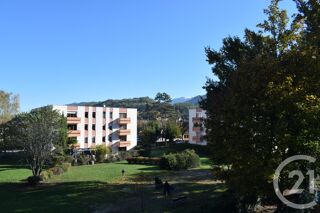  Appartement  louer 2 pices 61 m
