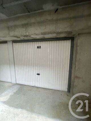  Parking / Garage  louer 12 m