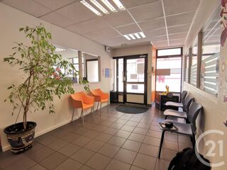  Appartement  louer 6 pices 140 m Besancon