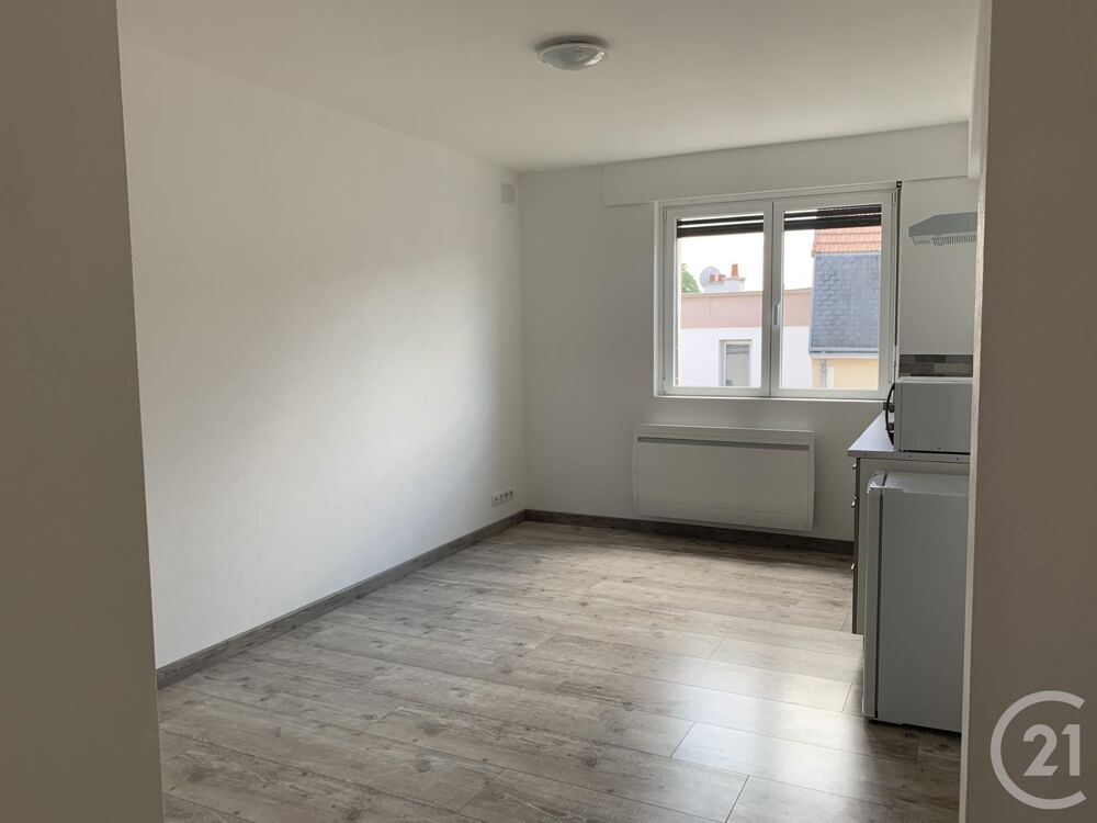 location Appartement - 1 pice(s) - 40 m Montluon (03100)