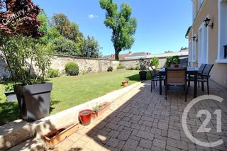  Maison  vendre 10 pices 273 m