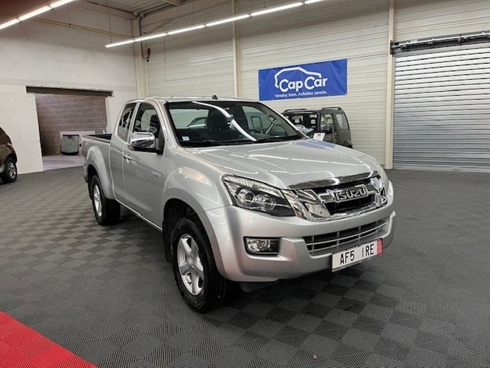 D-Max DMAX 2.5 163 CV BOITE AUTO 4WD SPEACE CAB MOTEUR ECHANGE S 2015 occasion 39140 Bletterans