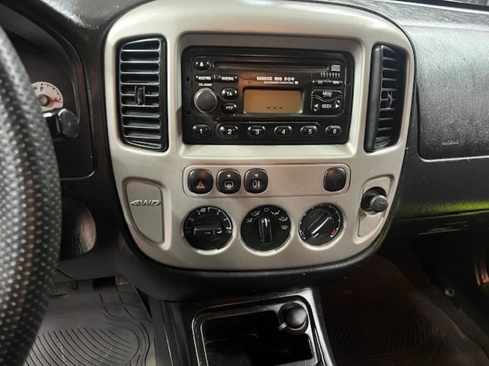 Maverick MAVERICK II 5 PORTES XLT 4X4 2.3 ESSENCE 150CV BV6 2006 occasion 39140 Bletterans