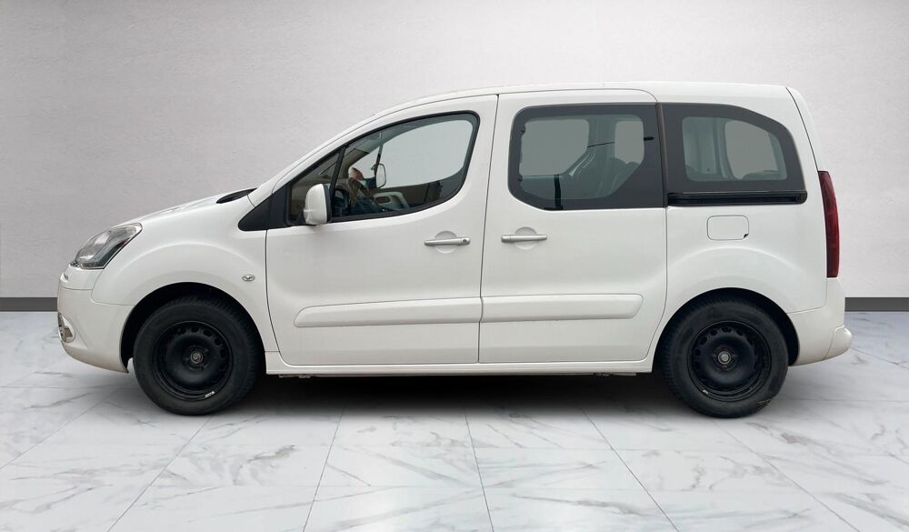 Berlingo BERLINGO 1.6 HDI 92CV SANS ADBLUE SELECTION CLIM PDC 2015 occasion 39140 Bletterans