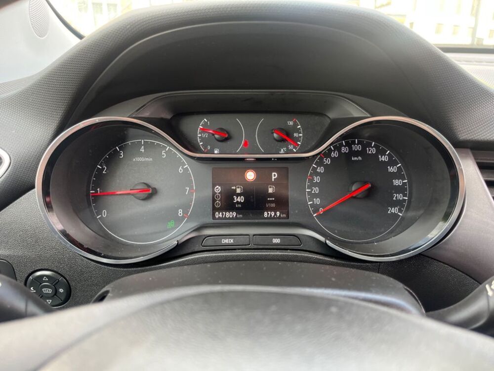Crossland X CROSSLAND X 1.2 DI TURBO 110CV BOITE AUTO PREMIERE MAIN NOUV 2018 occasion 39140 Bletterans