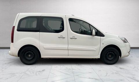 Berlingo BERLINGO 1.6 HDI 92CV SANS ADBLUE SELECTION CLIM PDC 2015 occasion 39140 Bletterans