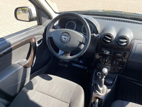 Duster DUSTER 1.5 DCI 110CV LAUREATE 4X4 CLIM PREMIERE MAIN 2012 occasion 39140 Bletterans